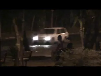 Пиърсинг порно с бабички тийнейджър с огромни цици дава поглъщащо дълбоко гърло