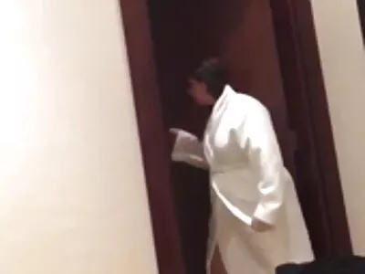 Очарователната тийнейджърка Даяна Дали  се радва на добро набиване